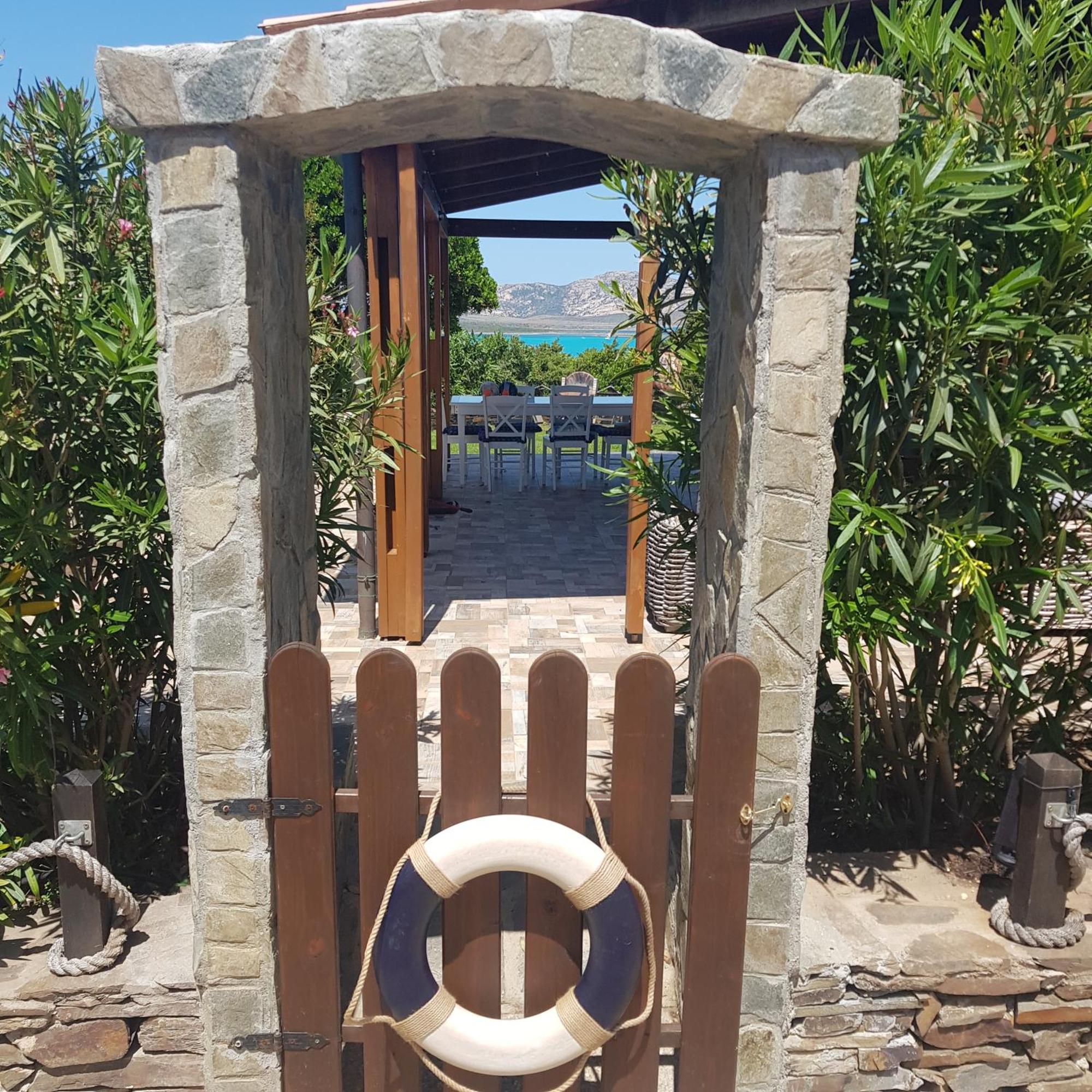 Villa Boat - In Front Of The Sea Stintino Εξωτερικό φωτογραφία